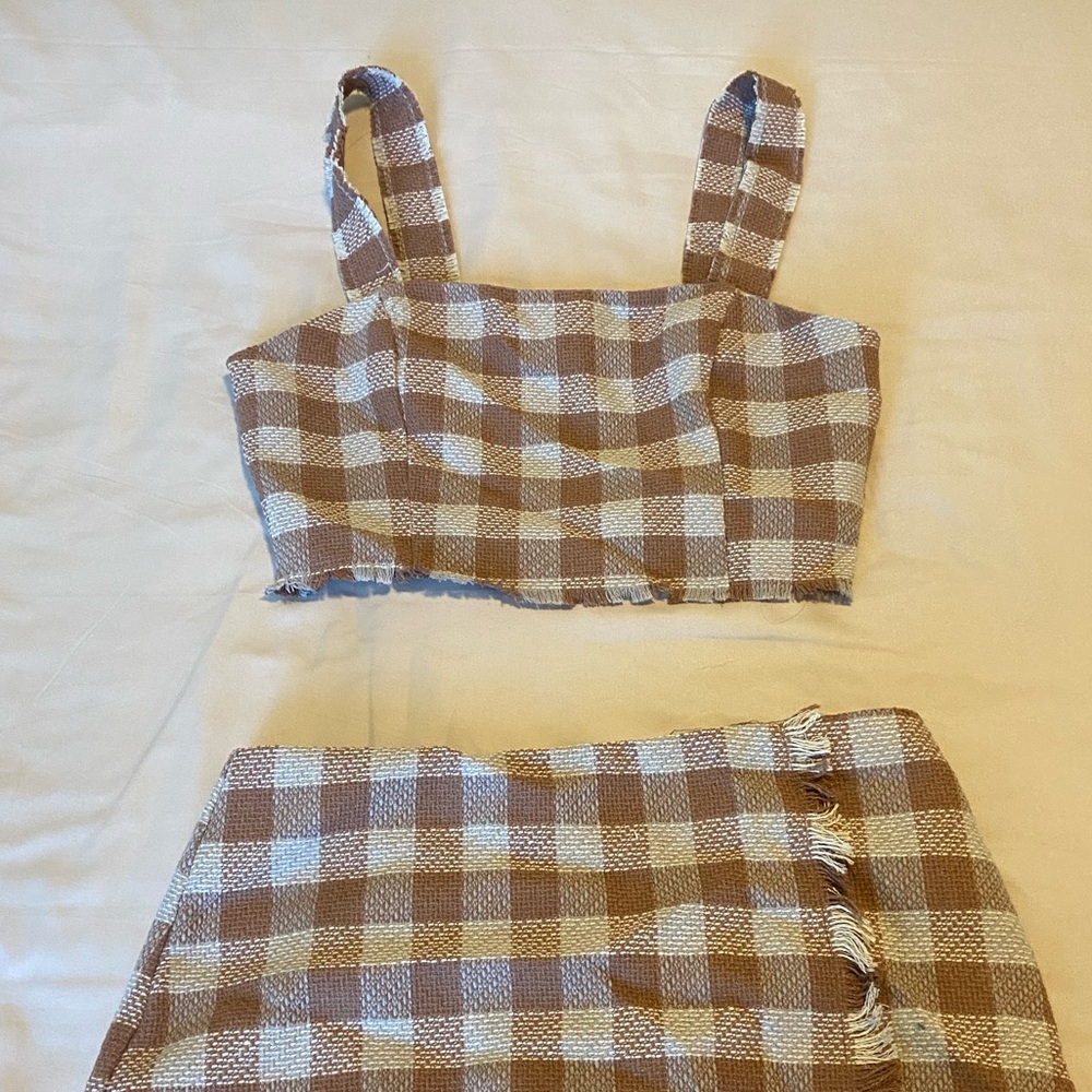 Forever 21 Cowboy style crop top. Size M. New with tags.